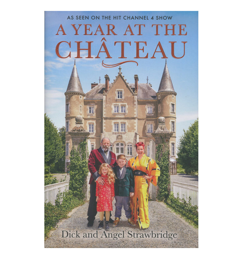 håndvask omfavne Kemiker Escape To The Chateau – A Year At The Chateau By Dick And Angel Strawbridge – With Signed Bookmark – Wearenotashop håndvask omfavne Kemiker Escape To The Chateau – A Year At The Chateau By Dick And Angel Strawbridge – With Signed Bookmark – Wearenotashop