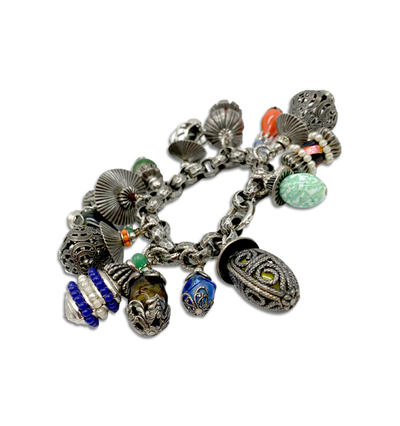 Vintage Chunky 1950s Charm Bracelet - Vintage Jewerly Collect