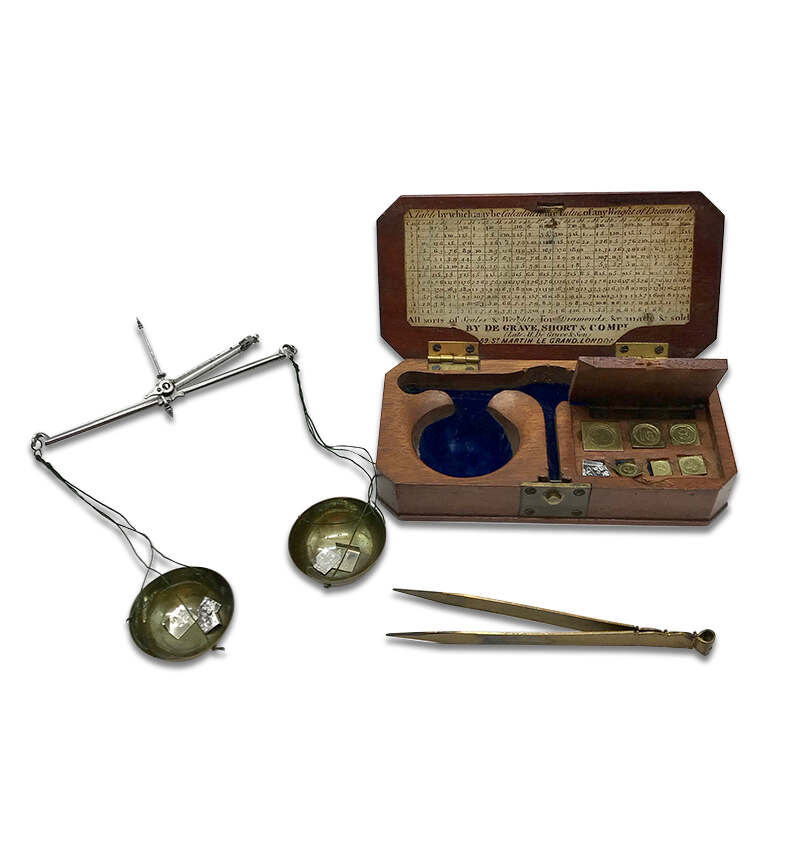 Antique De Grave Travelling Diamond Scales